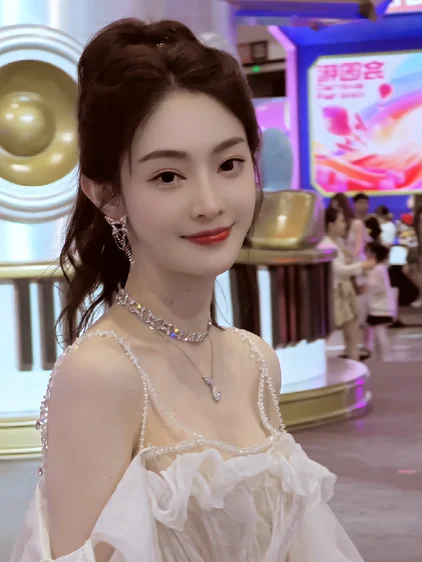 疯狂猜图绿帽子